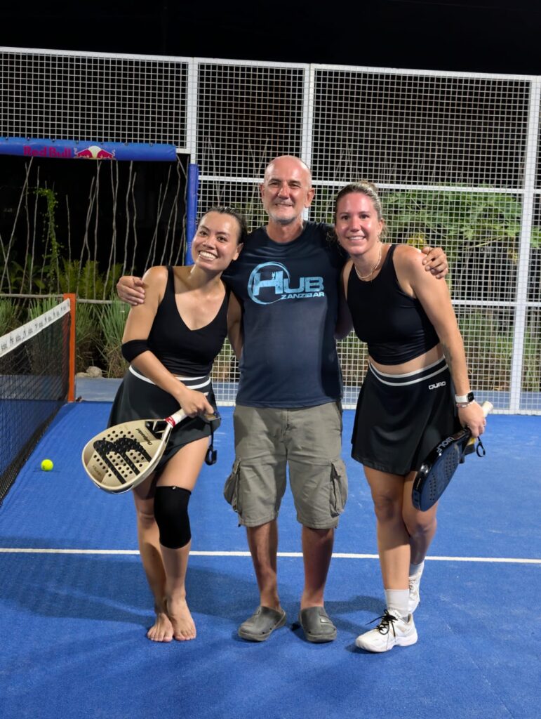 Kim, Steffi, and coach Stefano at the women’s padel finals